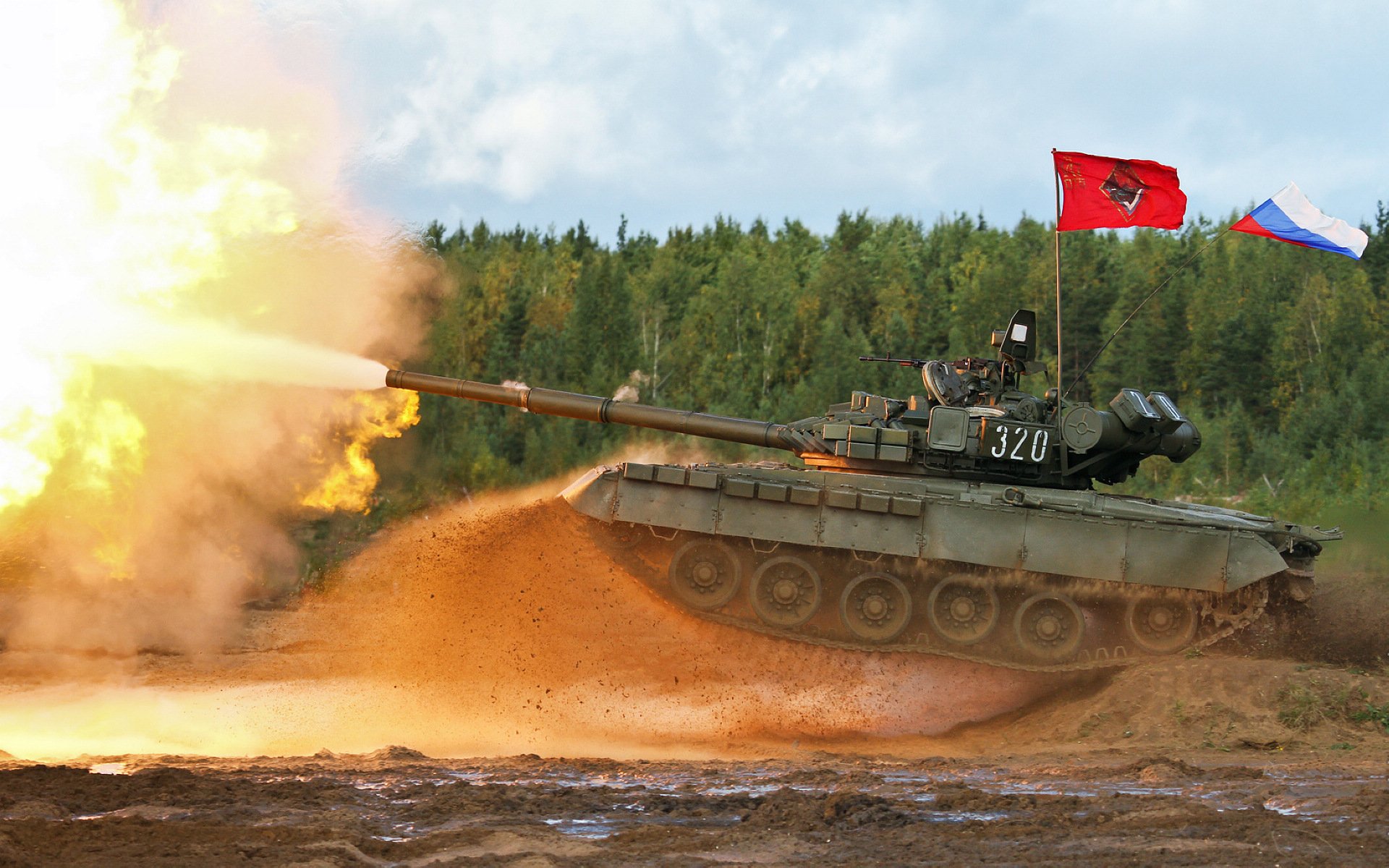 自由泳划频节奏平稳,比赛控制力佳,自由泳划水路线有3种